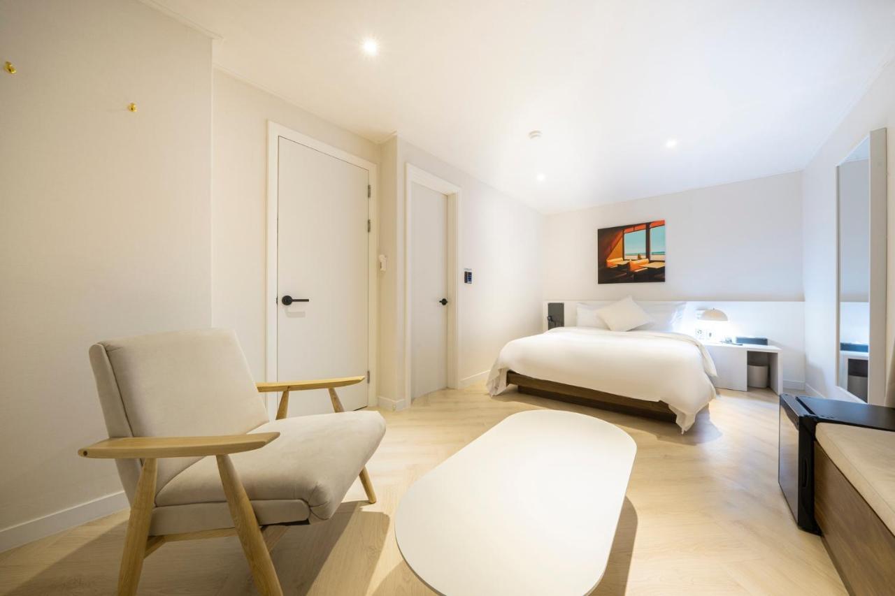 Goyo37 Hotel Osan By Aank Bagian luar foto