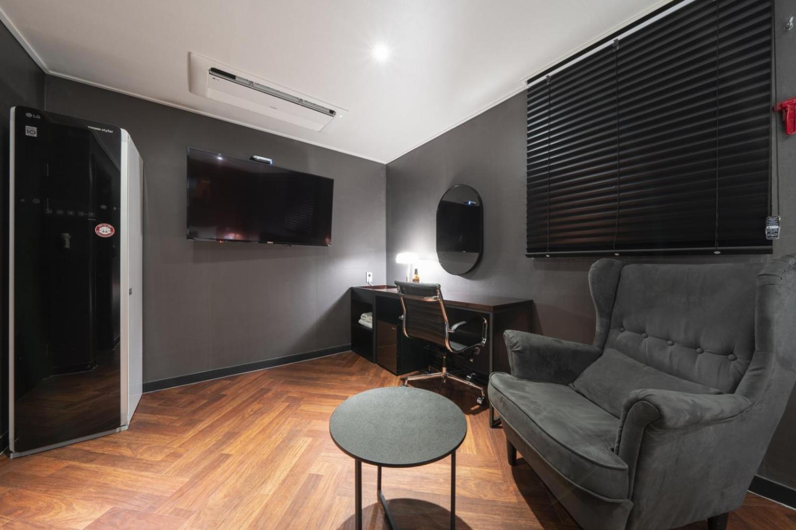 Goyo37 Hotel Osan By Aank Bagian luar foto