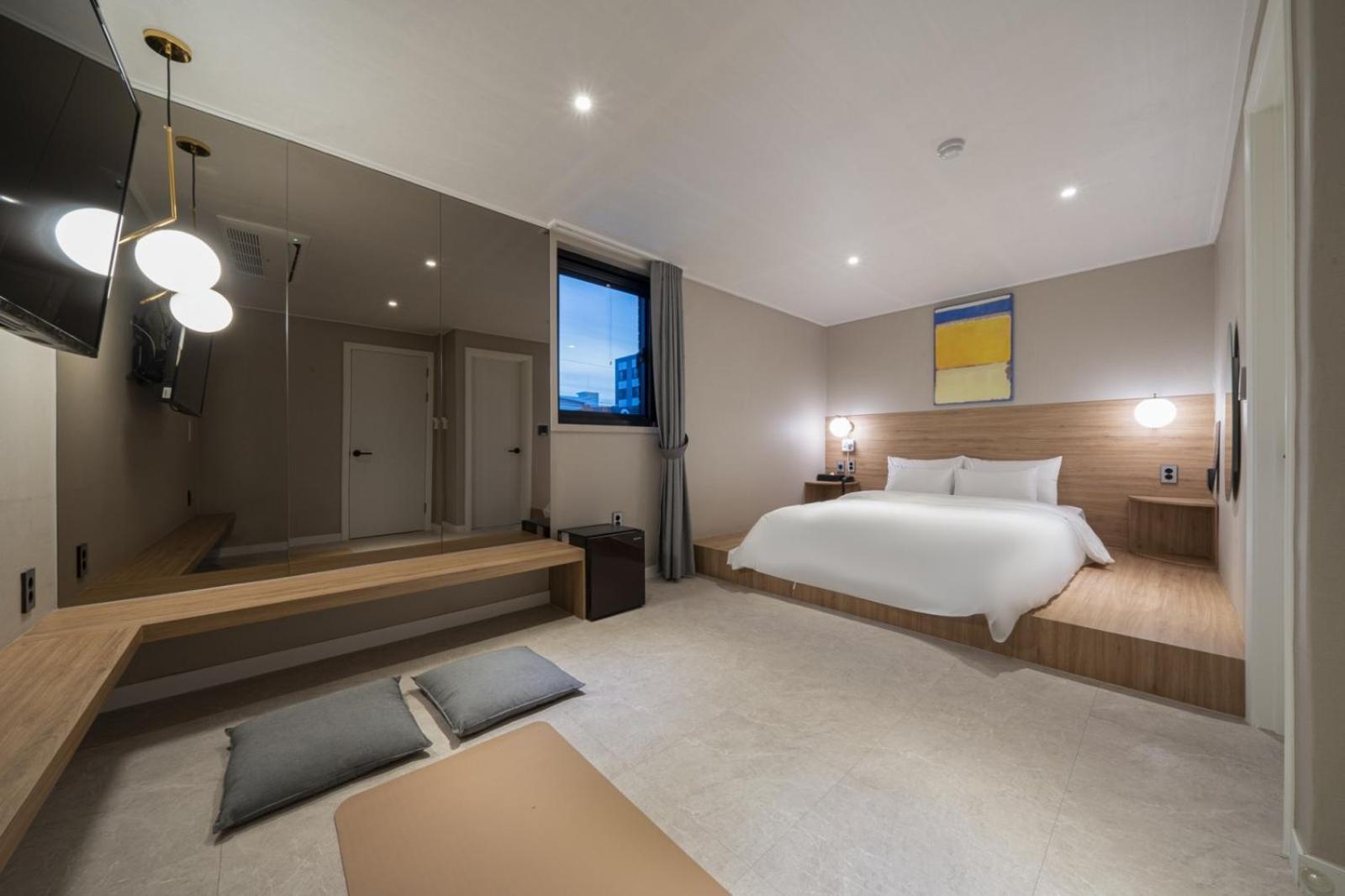 Goyo37 Hotel Osan By Aank Bagian luar foto